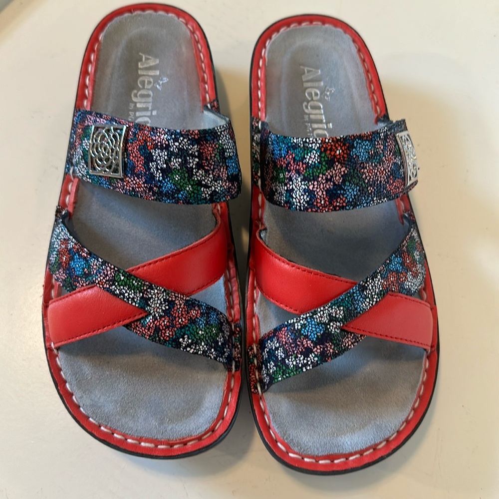Alegria Floral Leather Sandals Botanicool Red Black Adjustable Fits Size 8
